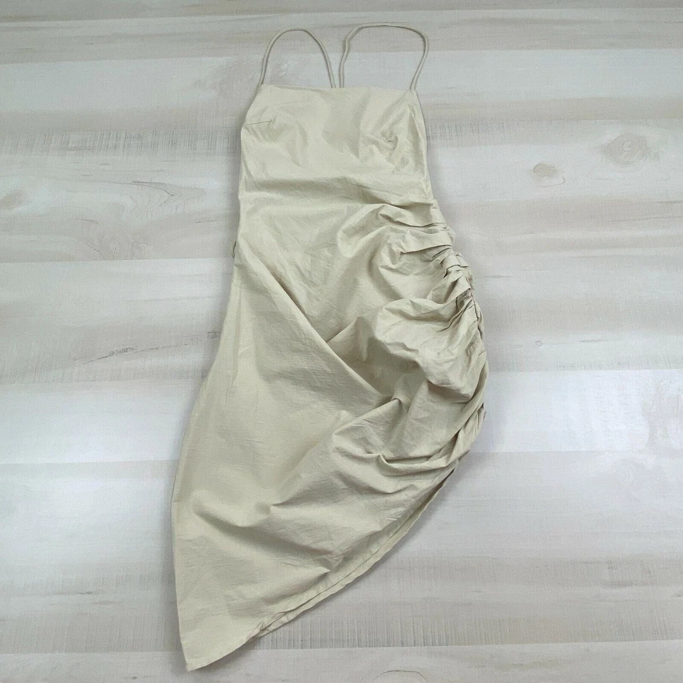 Vestido feminino J Lux Label pequeno creme tiras costas bainha assimétrica mini sexy - Imagem 1 de 4
