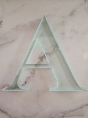 Vidrio Letra Transparente Inicial "A" Monograma Individual Decoración Hogar u Oficina 8" Alto Foto 1 de 4