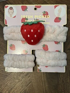 Erdbeere Spa Plüsch Stirnband mit Armbändern HAUTPFLEGE SET Beauty Ultra Soft - Bild 1 von 3