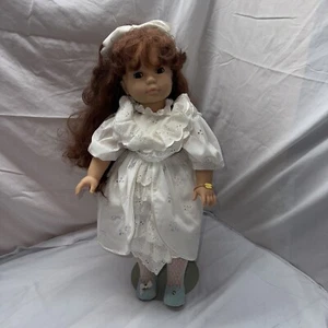 VINTAGE GOTZ KATHY GIRL DOLL 20”SOFT BODY WITH OUTFIT LIMITED EDITION & SIGNED - Picture 1 of 21