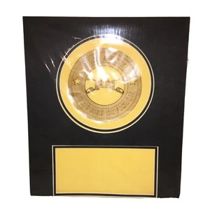 Marco 11x14 Doble Alfombrilla Ejército de EE. UU. DIVISIÓN BLINDADA Fondo Oro Amarillo Madera Embl - Imagen 1 de 5