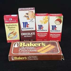VTG Flavor Extract Box Lot McCormick Imitation Butter Banana Chocolate Bottles - Picture 1 of 5