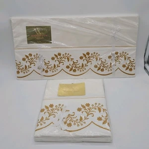 Vintage Wamsutta Supercale White & Gold Flat Sheet 81x108" & Pillowcase 45x38" - Picture 1 of 7