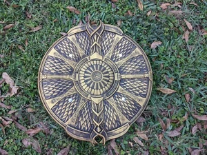 Escudo Ragnarok de espuma de poliuretano God of War - Imagen 1 de 2