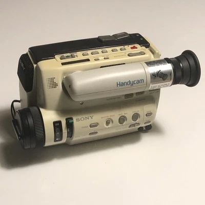   SONY HANDYCAM CCD-TR5 Video Camera Recorder with Accessories, Case, ETC. - Image 1 of 4