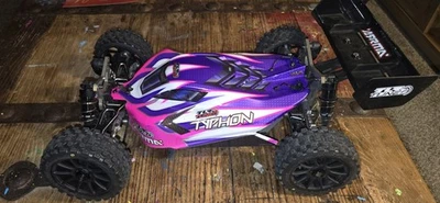 Arrma Typhon 6S BLX/TLR Foto 1 de 3