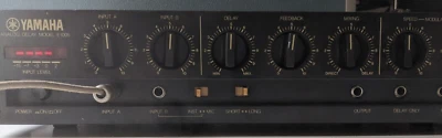 Unidade de atraso analógica Yamaha E1005 - Equipamento vintage - Imagem 1 de 4