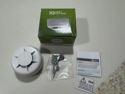 Paquete de 3 detectores de calor inalámbricos Qolsys IQ Heat 135/200 - QS5110-840 - NUEVO Foto 1 de 3