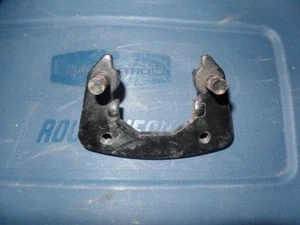 DRR 50 70 90 MINI RACE QUAD ATV STOCK OEM LEFT FRONT BRAKE CALIPER SLIDER MOUNT - Picture 1 of 2