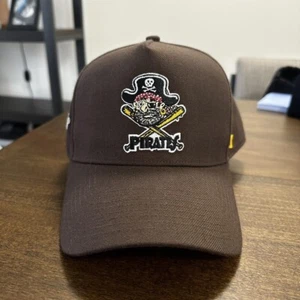 47 x Hatstore Exclusive Pittsburgh Pirates Golfer Hitch w/ 2006 ASG Patch - Picture 1 of 7