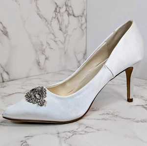 NEW Paradox London Women's Giselle Embellished Satin Heels Ivory Size 5 Bridal - Picture 1 of 14
