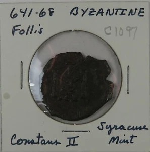 C1097 Italy, Byzantine, AE Follis of Constans II, 641-68, Syracuse Mint D - Picture 1 of 4