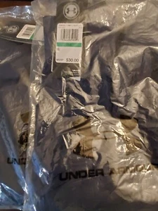 Under Armour UA Locker Running Short Women's LARGE Navy Blue Pocket 1351232 NEW! - Picture 1 of 5