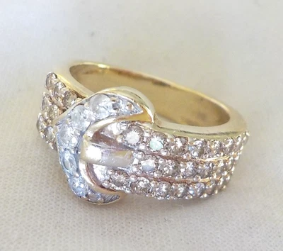 10K Yellow Gold Buckle Cluster Brown White Diamond Ring - 5.72 gms, 6.75, 1.07ct - Image 1 of 4