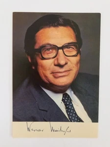 Werner Maihofer - Ex Innenminister - original Autogramm - ca. 15x10cm - Autogram - Bild 1 von 1