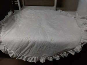crib linens