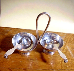 Antique STERLING SILVER Double Open SALT CELLARS  with Handle & Spoons 55 grams - Picture 1 of 8