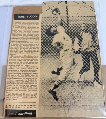 Artículo de periódico autografiado Curt Flood 7-1/2 x10 DEC 1997 firmado Cardenales Foto 1 de 4