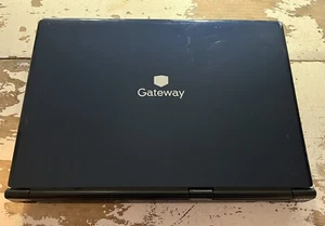 Gateway Laptop Model SA1 - For Parts Only - Picture 1 of 20