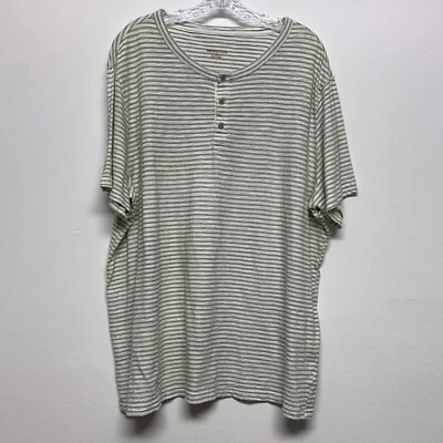 Merona Men's Shirt Size XXL Green White 3 Button Short Sleeve Shirt - Image 1 of 4