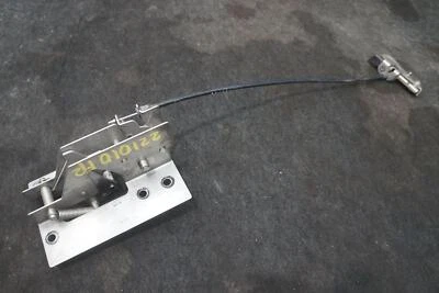 Capó delantero capó liberación captura 51237116662 OEM Rolls Royce Phantom 2004 Foto 1 de 4