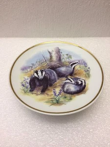 Plato coleccionable vintage de tejones art deco vida silvestre de Gran Bretaña 79-367 - Imagen 1 de 4