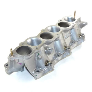 Intake Manifold Inlet Lower 14003AM610 Nissan 350Z Z33 Infinity G35 FX35 3,5L - Picture 1 of 2