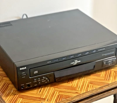 RCA RP-8070RS  5 Disc Carousel CD Player Changer Test and Works no remote - Image 1 of 4