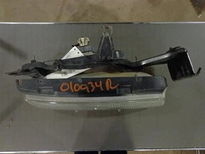 Passenger Right Headlight Fits 88-89 MAZDA 929 114779 - Image 1 of 4