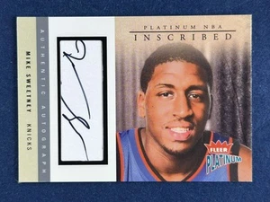 2003-04 Fleer Platinum scritta Mike Sweetney autografo Knicks /264 - Foto 1 di 2