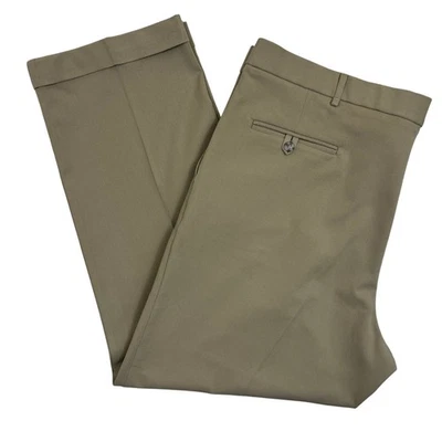 Dockers Dress pant men’s 42x30 pleated front spandex/viscose stain defender - Image 1 of 4