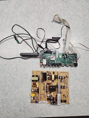 RCA LED46C45RQ Placas de Sensor de Alimentación, Principal e IR y Botón de Encendido Foto 1 de 4