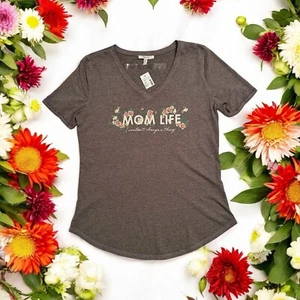 Maurices Mom Life Tee Shirt Womens Small Gray Short Sleeve V Neck T-shirt NWT - Picture 1 of 17