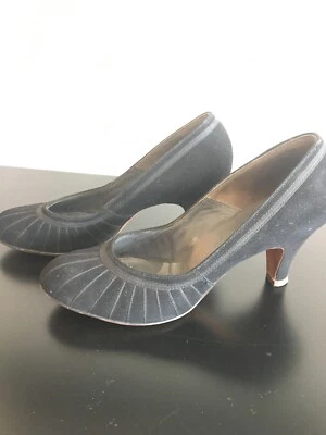 Zapatos de salón vintage de la Cruz Roja para mujer negros (talla 6 aproximada) Foto 1 de 4