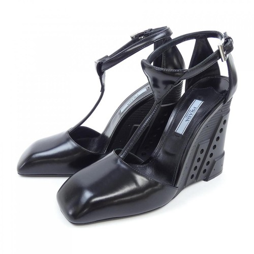 Scarpe décolleté donna Prada taglia 37 punta quadrata in pelle colore nero