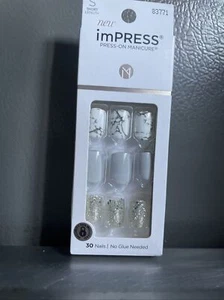 💋KISS-imPRESS-Press-On Manicure-83771-KNOCK OUT/SHORT-30 NAILS-BOXED Sealed - Picture 1 of 5