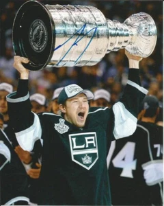 TYLER TOFFOLI signed 8x10 photo LOS ANGELES KINGS STANLEY CUP - Picture 1 of 1