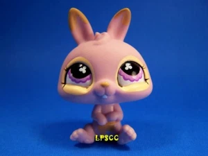 Littlest Pet Shop Tasty Treat Shop BUNNY RABBIT lot #667 Rare Retired BRAND NEW - Picture 1 of 1