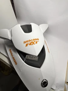 OEM Seadoo RXT GTX Hood / Front Storage Cover WHITE 2013 2014 269502052 - Bild 1 von 5