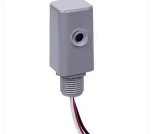 IntermaticNIGHTFOX 1,000 W LED/Incandescent Stem Mount Electronic Photocontrol - Picture 1 of 4