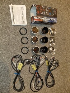 52mm Defi Racer Gauges - Boost/Oil Pressure/Oil Temperature - Red Illumination - Picture 1 of 10