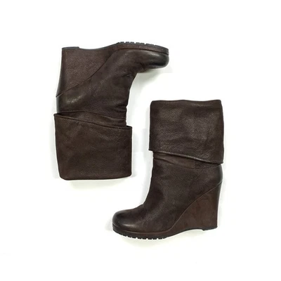 Botas de cuña hasta la rodilla de cuero para mujer PRADA marrón 38 Foto 1 de 4