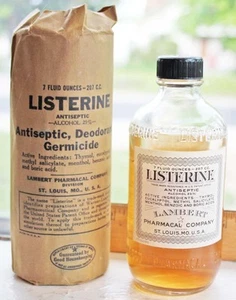 Vintage Listerine Antiseptic Bottle & Paper Wrap Lambert Pharmacal 7 Oz - Picture 1 of 9