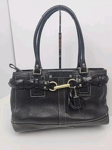 Cartera de mano COACH Hampton trenzada de cuero negro granulado encanto 10528 - Imagen 1 de 13