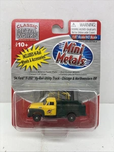 Scala Ho Classic Metal Works 30238 54' Ford F-350 Hy-Utility Truck C&N Rail Road - Foto 1 di 1