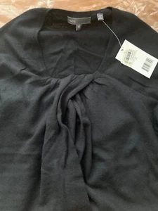Vince NWT Key hole 3/4 sleeves cashmere black sweater V068371767 size XS - Picture 1 of 14