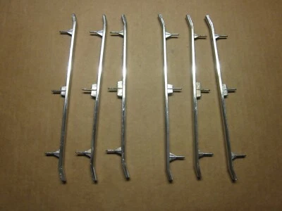 Ford Grand Torino 1974 barras de moldeo de parrilla Foto 1 de 4