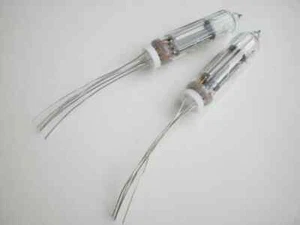 VINTAGE UDSSR Soviet Russian 6S31B-R Small Tube Miniature Triode 2 pcs. NOS - Bild 1 von 6