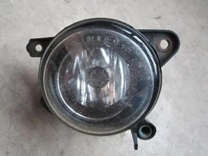 HELLA Nebelscheinwerfer rechts VW Polo 6N2 GTI Nebel NSW - Picture 1 of 2