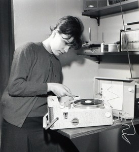 Horloge Sur Mallette Tourne-disque Philips - Vintage Années 60/70 - Fabriquée En France